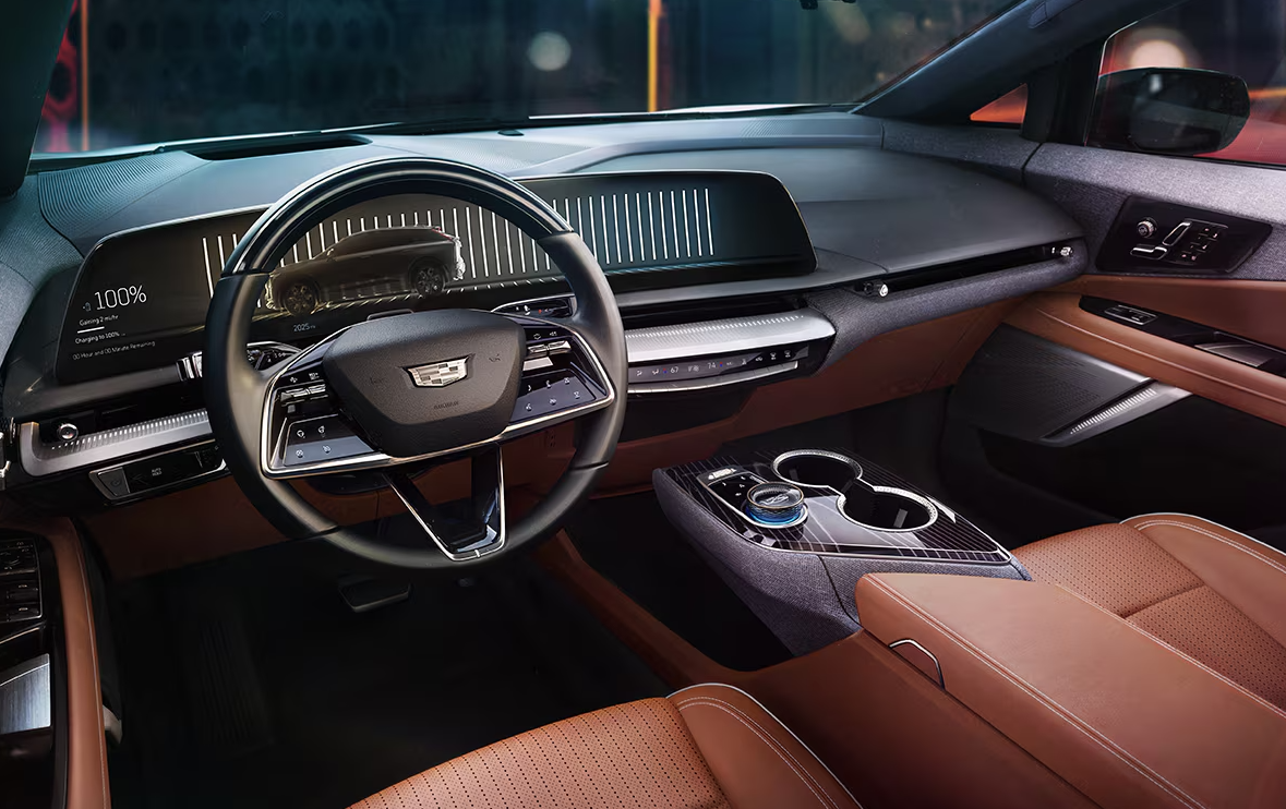 Cadillac Optiq 2026 wnÄtrze z duÅ¼ym ekranem Horizon Display i nowoczesnÄ deskÄ rozdzielczÄ