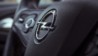 Opel Frontera powraca. Trzecia generacja ikonycznego SUV-a